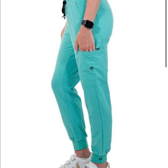 Mim surgical green scrubs - Picture 1 of 1